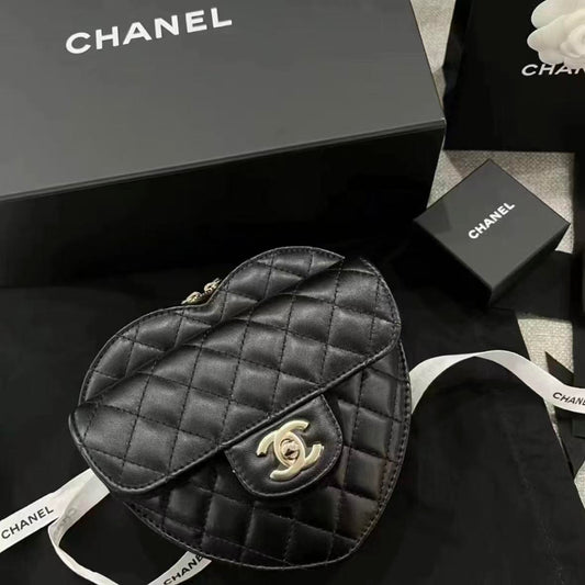 Chanel Heart Mini Flap Bag in Black Lambskin with Gold‑Tone Hardware [Pre-Owned]