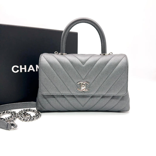 Chanel Coco Handle Medium in Grey Caviar Leather with Silver-Tone Hardware [Pre-Owned]