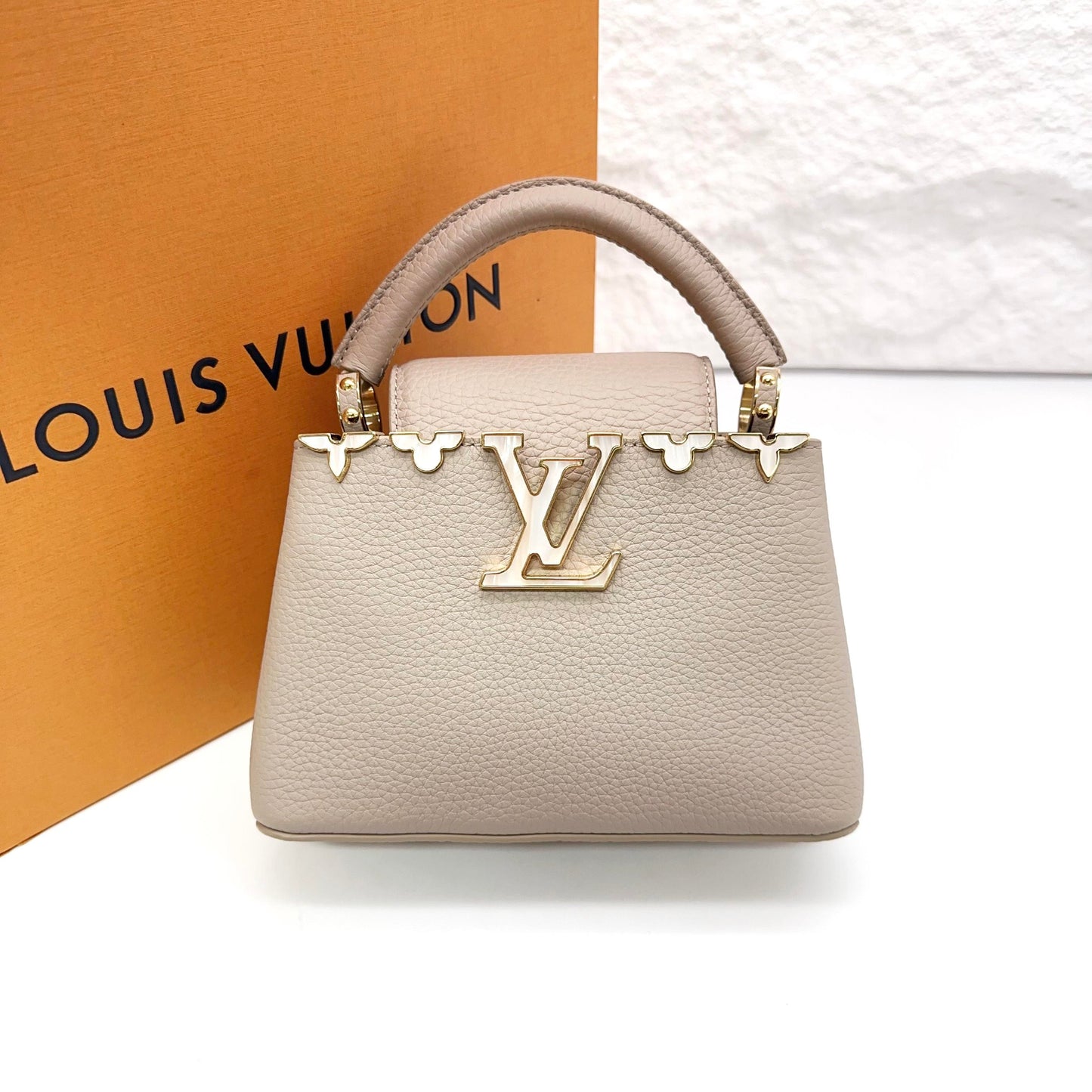 Louis Vuitton Capucines Mini in Beige Taurillon Leather with Gold-Tone Hardware [Pre-Owned]